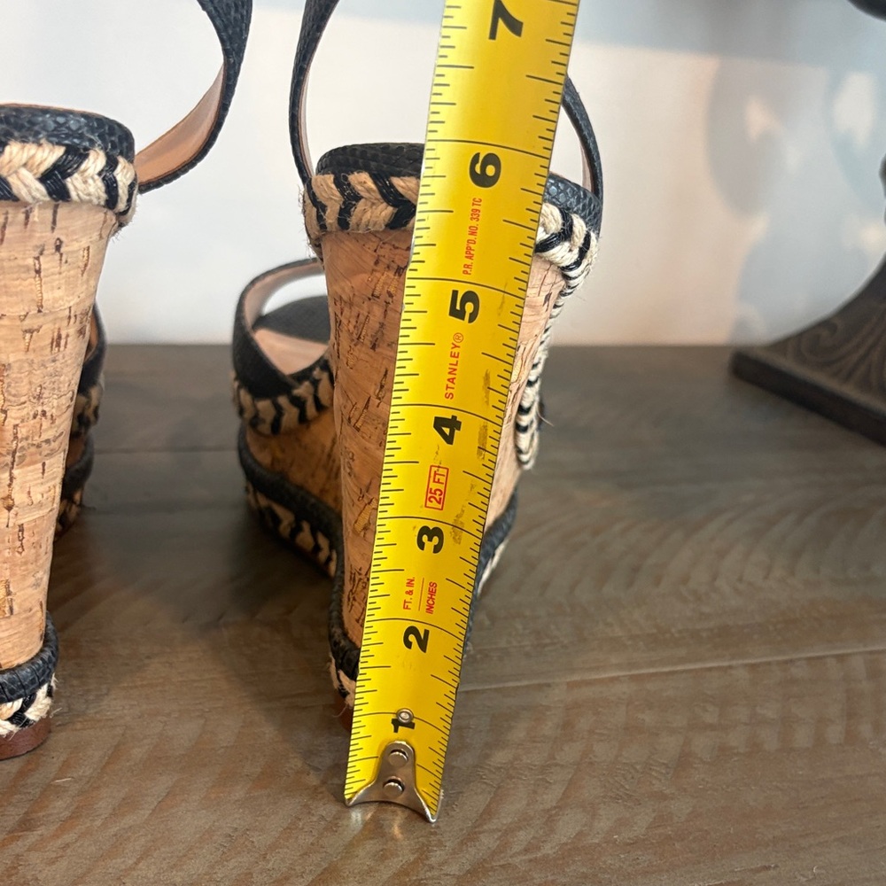 J Lo Black Wedge Sandals (size 10) - Picture 9 of 10